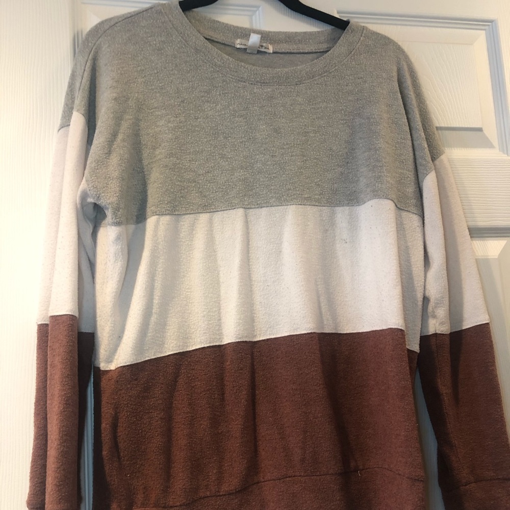 Multicolored sweater